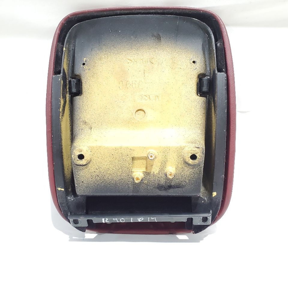 Used Part fits: 2003 Maserati SPYDER CC Grade C