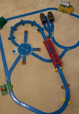Tomy Trackmaster Thomas And Friends Train Set