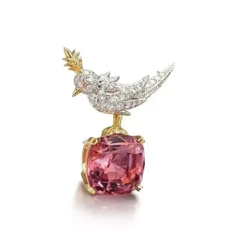 Broche de pássaro rubi rosa simulado corte almofada 2,00 ct folheado a ouro amarelo 14k - Imagem 2 de 4