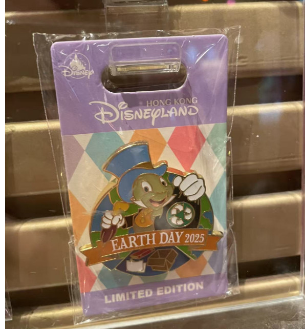 Authentic Hongkong Disney Pin Jiminy Cricket Earth Day Pin 2025
