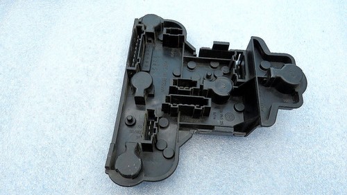 VW GOLF MK3 - Rücklicht Lampenträger / Bulb Holder / 1H0945257 SWF P21W ##119