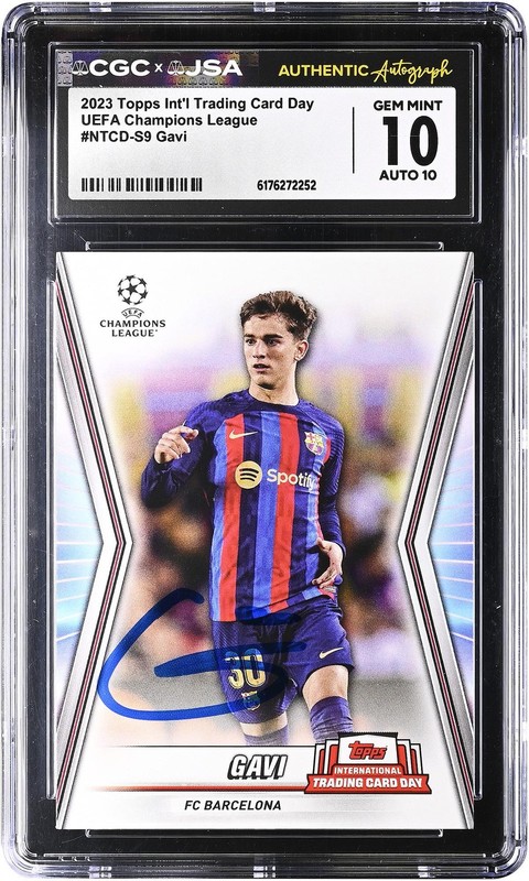 Gavi FC Barcelona Signed '23 Topps Int'l Trading Card Day NTCD-S9 CGC 10/10 Card
