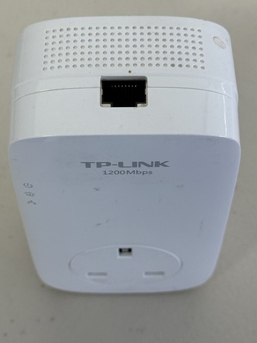 TP-Link TL-PA810P AV1300 Powerline Network Adapter (single) - 第 2/6 張圖片