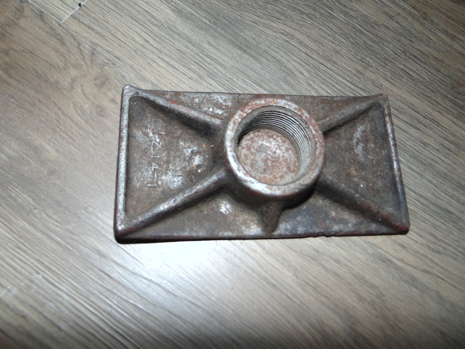 Picture 1 of 4