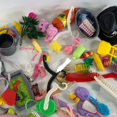 Vintage Barbie Lot Accessories Shoes Heels Hats Unbranded Lot of 245 pieces - Picture 3 of 24