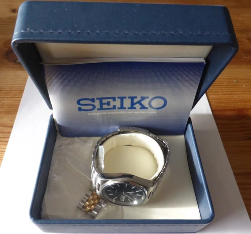 Vintage Seiko 5 7S26-3130 automatic Gents watch, working order, with Seiko box.