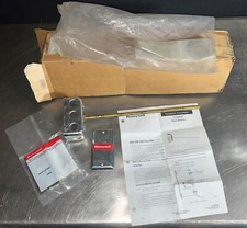 Nos Surplus Honeywell T7006A-1010-1 Air Duct Temperature Sensor