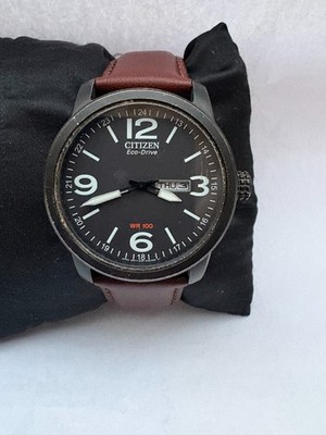 Citizen Herren Eco Drive 100 MT WR Tag & Datum Lederarmband Uhr E101-S064783