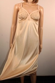 VTG GOLD SILKY THICKER SHIMMERING NYLON & LACE BRA SLIP PETTICOAT SIZE 42C 20