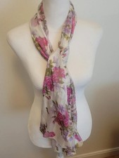 Womens Floral Pattern Scarf 60