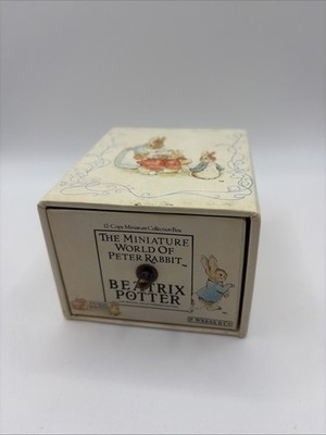Original Peter Rabbit Miniature Collection by Beatrix Potter (1989, Counterpack