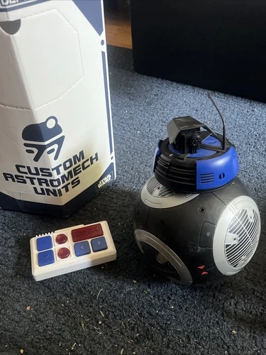 DISNEY STAR WARS GALAXY’S EDGE DROID DEPOT CUSTOM DROID ASTROMECH BB-SERIES