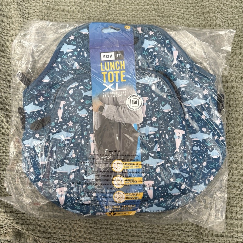 Sok It XL lunch tote happy sharks pattern 🦈 brand new in packaging!