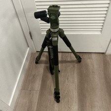 Manfrotto 141RCNAT 3030G 3-Way Pan/Tilt Head  Green Naturalist Tripod Legs