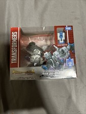 SHARKTICON Gnaw SWEEPS Transformers Legends LG44 Takara Tomy 2017 Titans Return