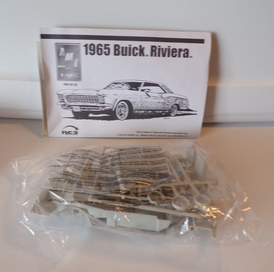 amt 1965 Buick Riviera 3in1 プラモデル m80815497166_1.jpg?1730641517
