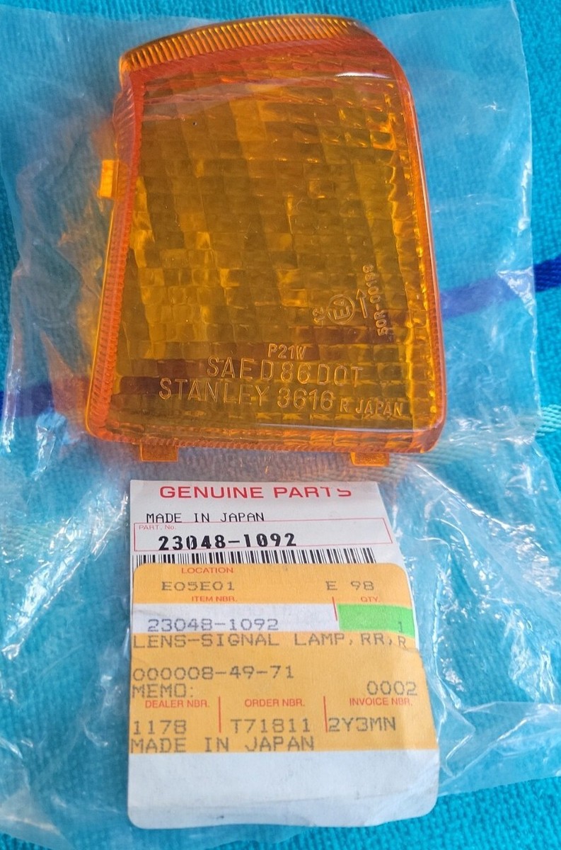 Kawasaki NOS NEW 23048-1092 Rear Right Signal Light Lens ZX ZX1000