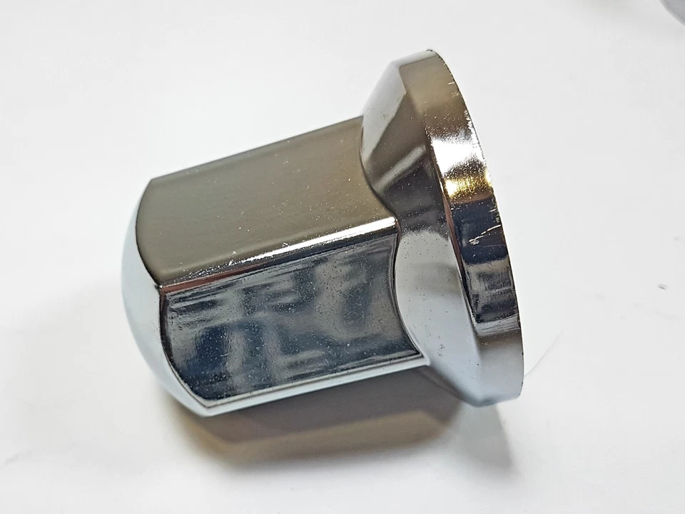 60x 32mm Kunststoff CHROM Radmutter Abdeckkappe LANG passend für LKW Scania Mercedes Volvo - Bild 4 von 4