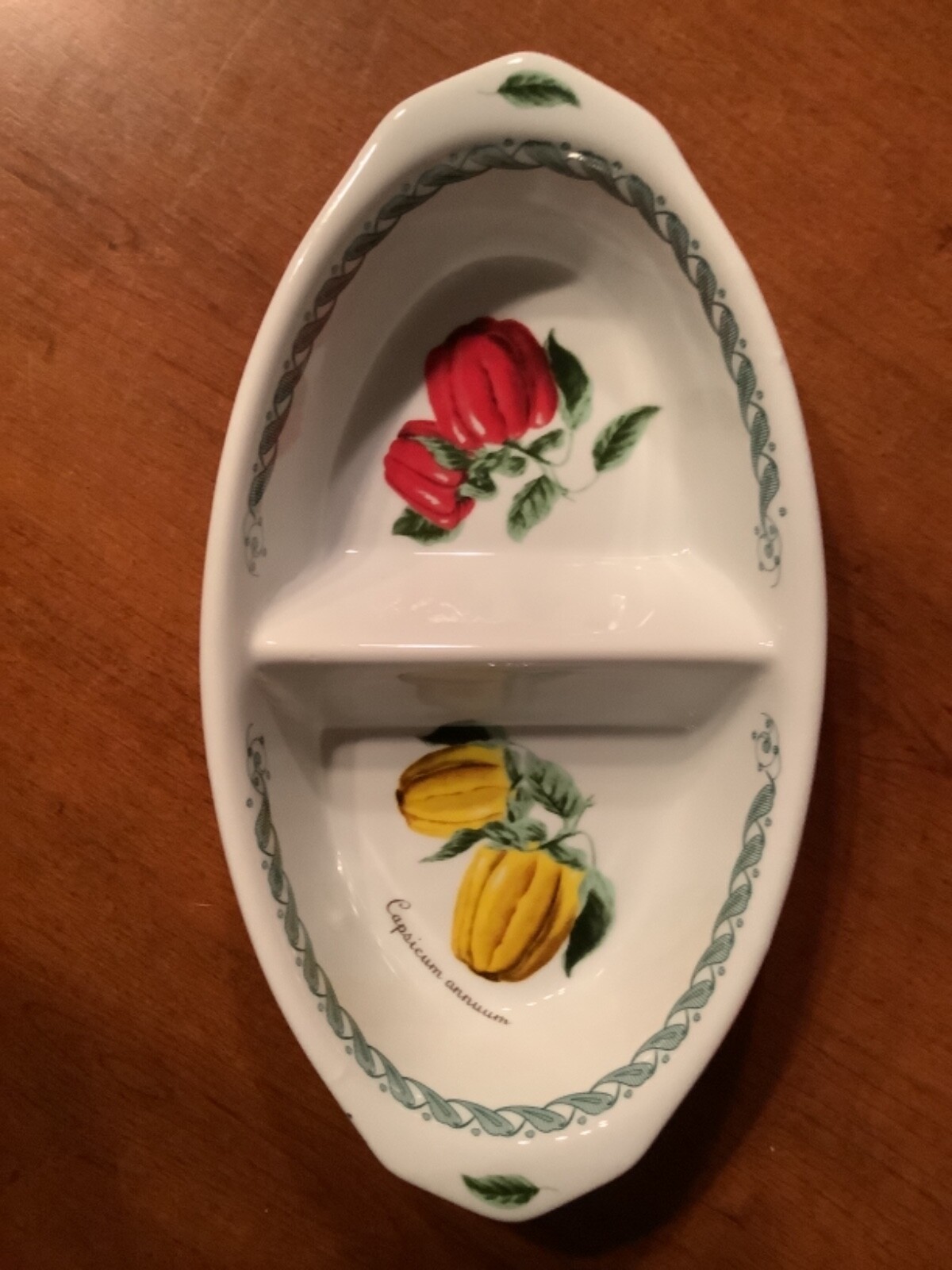 Plat ovale 2 compartiments en porcelaine Tognana élégant pour votre table