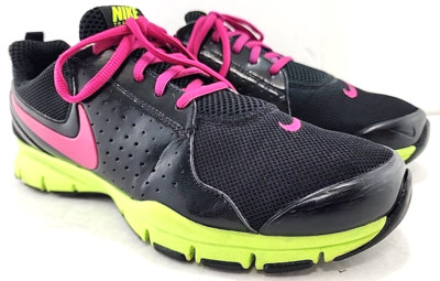 NIKE womens lace up athletic shoes size 8.5 M black/Pink fabric upper