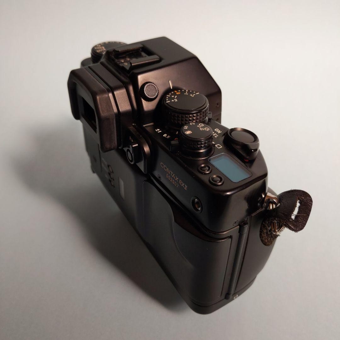 CONTAX RX II Planar T* 50mm f/1.4 Kyocera Limited to 3,500