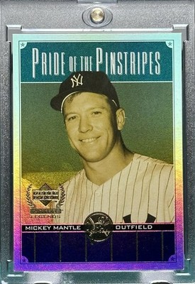 MICKEY MANTLE RARE HOLO GOLD REFRACTOR FOIL SPORTS CARD YANKEES MINT