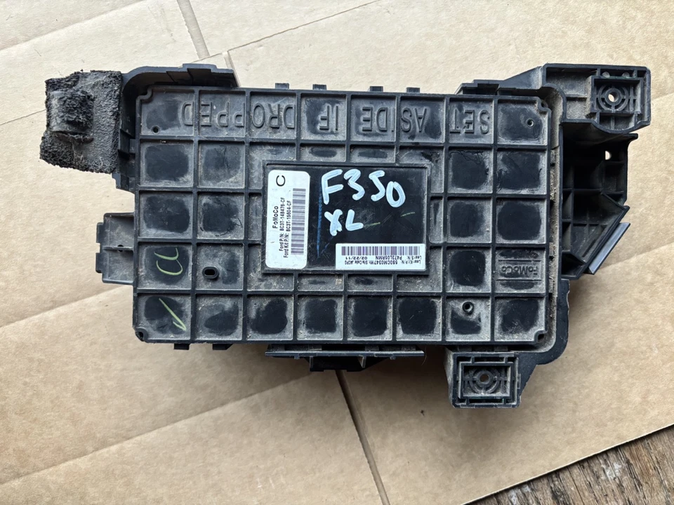 2011/2012 FORD F350 FUSE BOX RELAY MODULE BC3T-14B476-CF OEM - Image 4 of 4