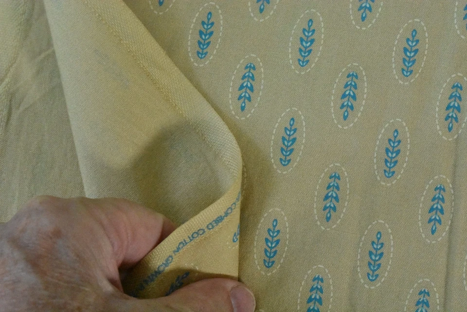 By 1/2 Yd, Blue Leaves on Tan Super-Combed-Cotton, Connecting Threads, V661 - Image 4 of 4