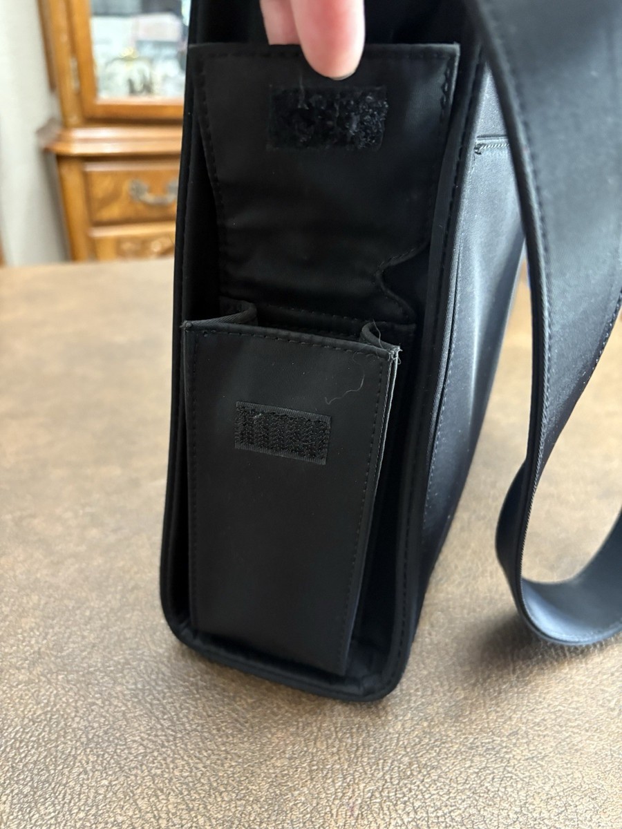 VTG GUESS Black Nylon Shoulder Bag Tote Purse Y2K side  display picture 2