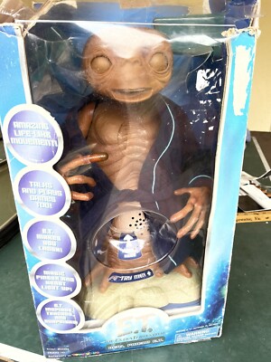 廃版品E.T. Real Friend 限定品フィギュア E.T. Interactive Real Friend 20th Anniversary 2001 Toys-R-Us