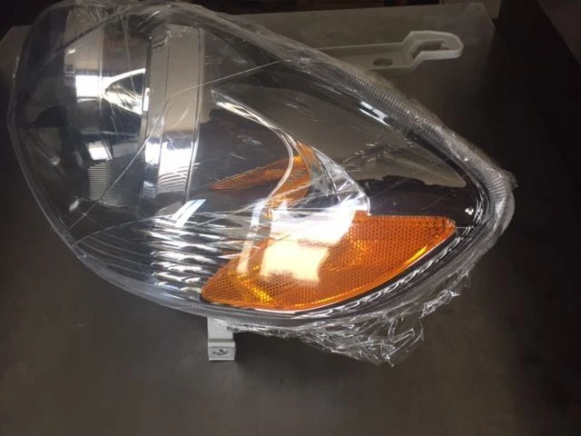 Driver Left Headlight S Smoked Lens Fits 04-08 COROLLA 359166 - Image 2 of 3
