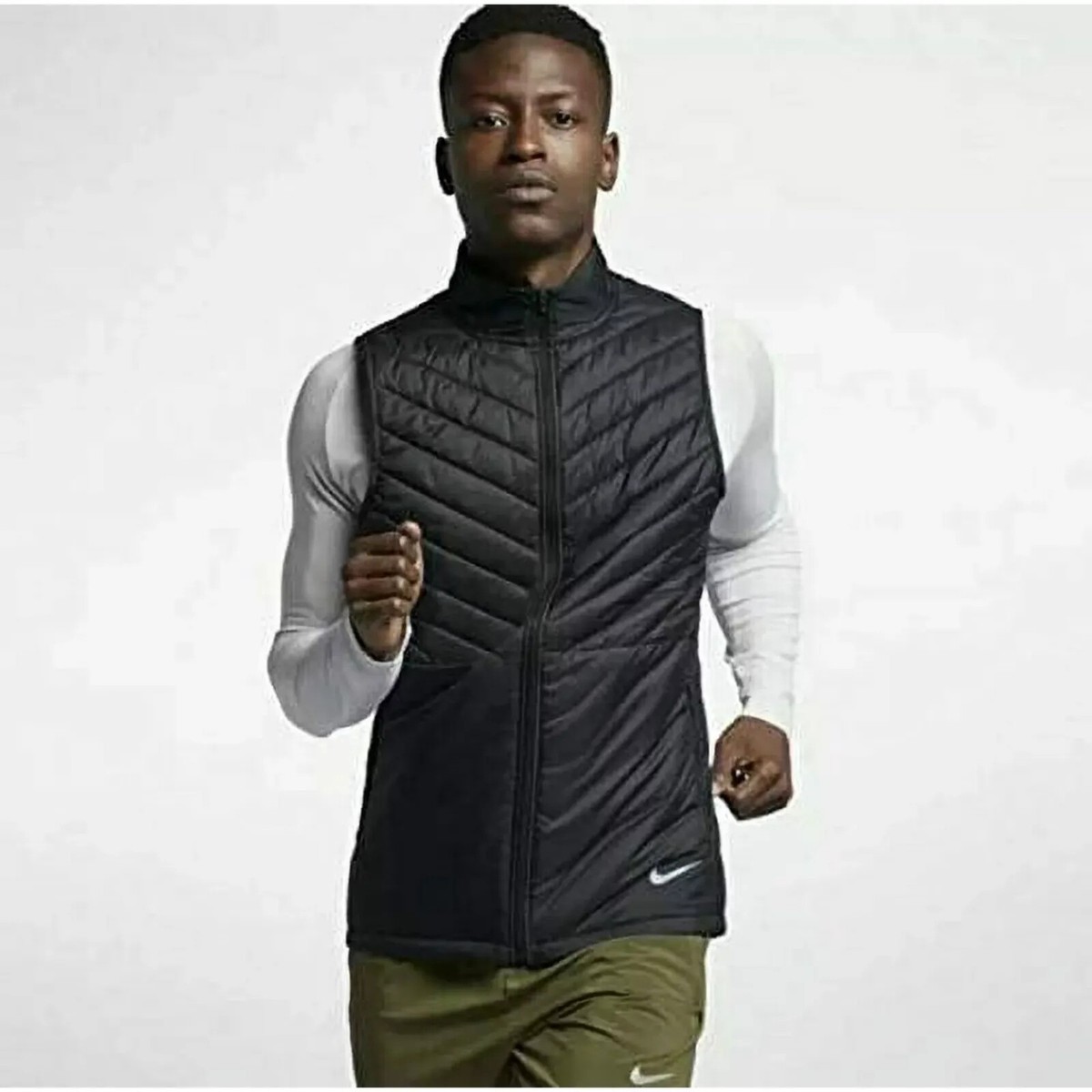 NWT Nike Men's Aerolayer Thermal Running Vest Full-Zip Black NWT Nike Men's Aerolayer Thermal Running Vest Full-Zip Black