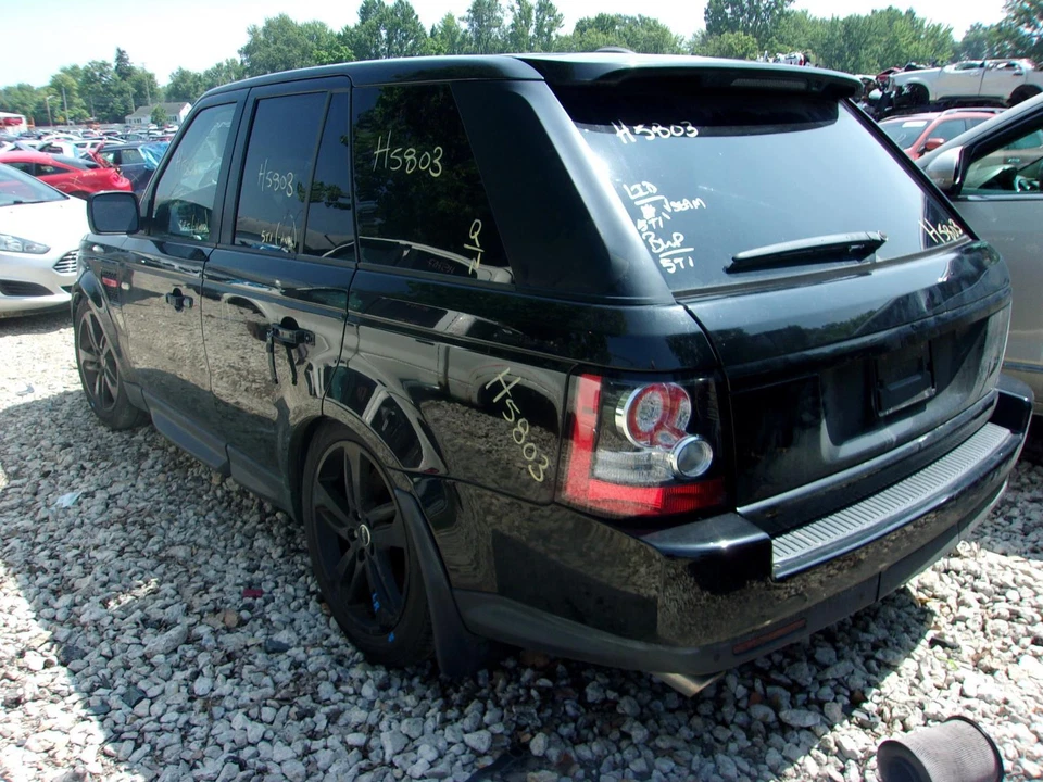 Pinza de freno de disco delantera izquierda usada se adapta a: Land Rover Range Rover Sport 2013 delantera Foto 4 de 4