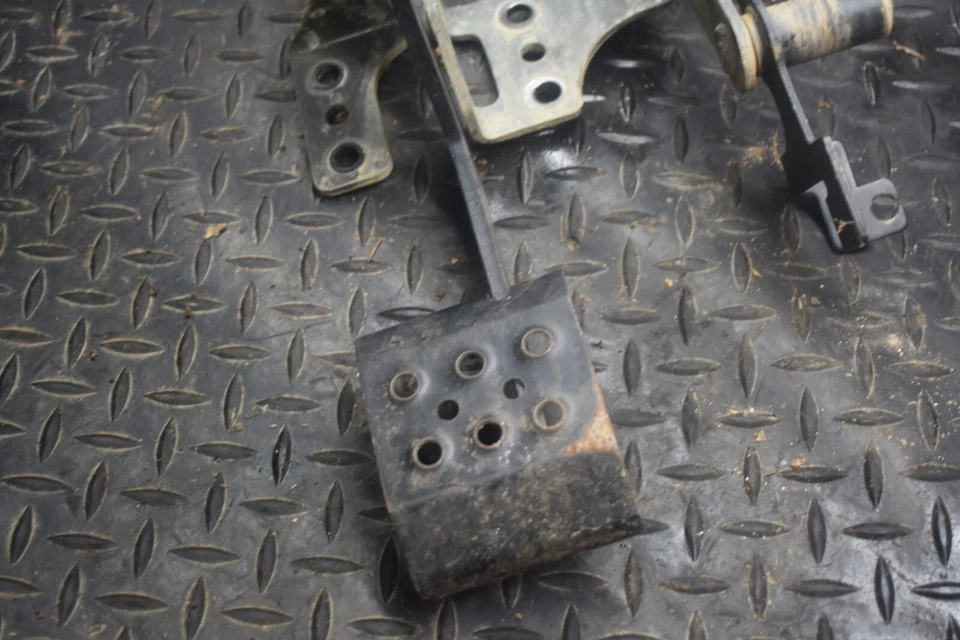 РЫЧАГ ПЕДАЛИ ГАЗОВОГО ТОРМОЗА D6-8 С КРЕПЛЕНИЕМ 12 POLARIS 800 S RZR 4X4 800S UTV БЕСПЛАТНАЯ ДОСТАВКА - Изображение 4 из 4