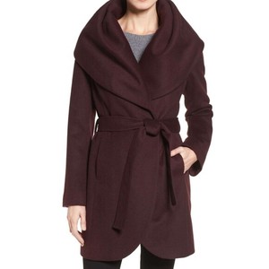 tahari wool
