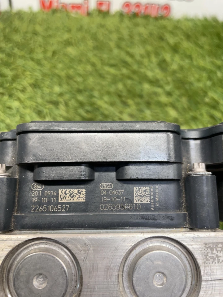 ✅ Guardabarros derecho freno antibloqueo Nissan Altima ABS 2010 PN:47660-60D0 OEM Foto 4 de 4