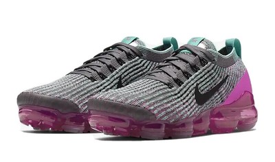 vapormax gunsmoke fuchsia