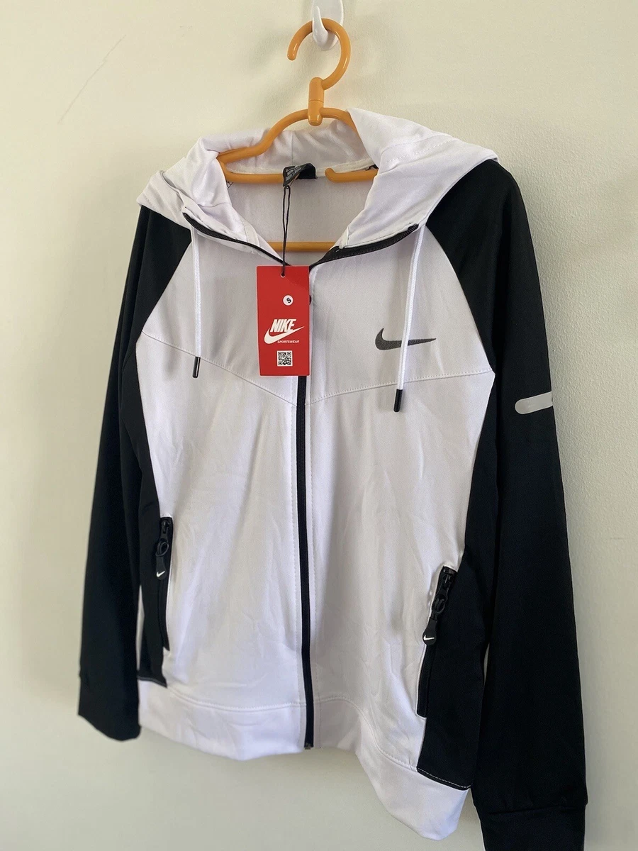 survetement nike blanc noir