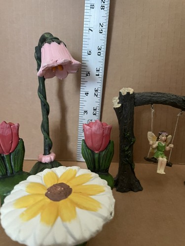 7 pc DAISY Roof FAIRY HOUSE Garden SET Miniature Small Faerie Fairie Swing Table - Picture 8 of 16
