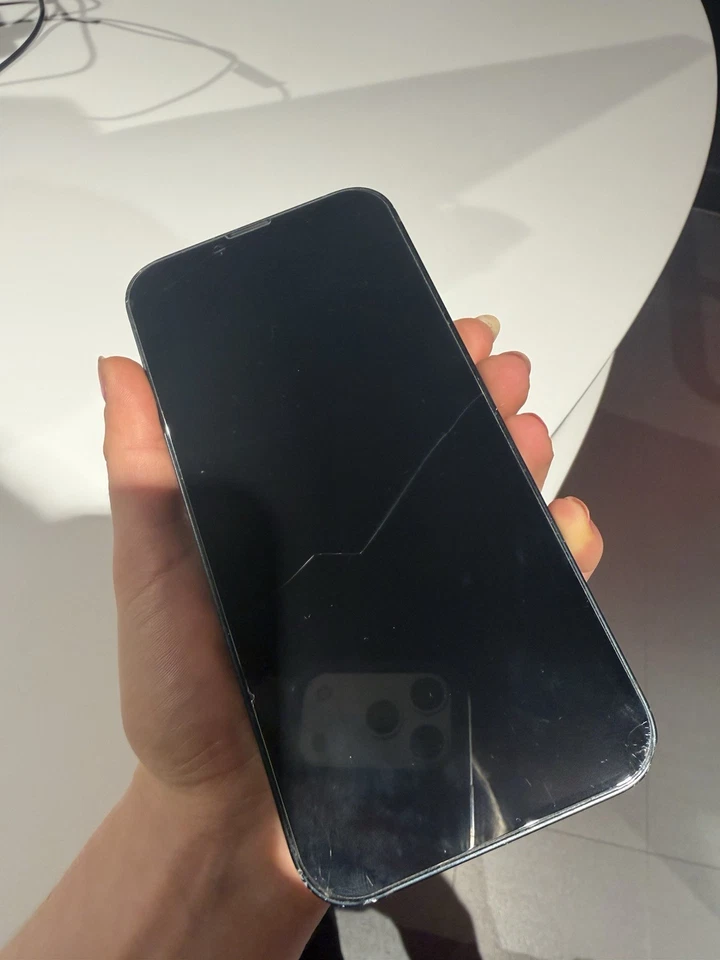 Apple iPhone 14 Plus · 128GB, Foto 4 von 5