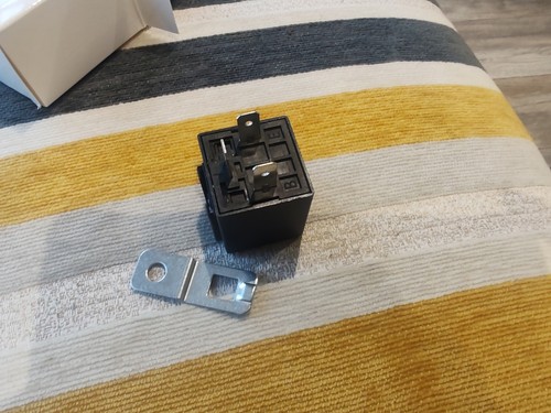 Mz Simson 12 Voltios Indicador Relé Señal de Giro Interruptor Intermitente - Imagen 1 de 1