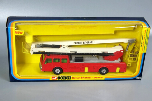 Corgi 1126 Simon Snorkel Dennis Fire Engine, Boxed 1977 - Picture 2 of 7