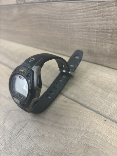 Timex Ironman Orologio da Uomo, Allarme, Indaglo. Nero. Batteria scarica. Spedizione veloce! - Foto 4 di 8