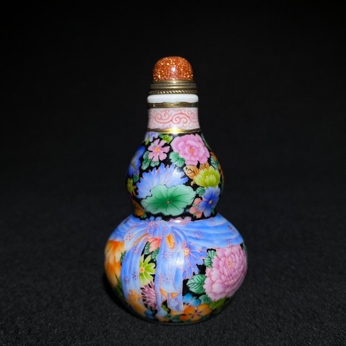 Old porcelain pastel manual painting hundred flowers gourd shape snuff bottle - Picture 2 of 9