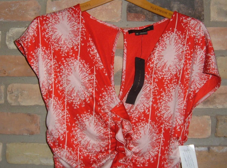 Vestido ajustado retro sexy jersey de seda rojo Cynthia Steffe años 70 EE. UU. 8 10 M NUEVO CON ETIQUETAS Foto 4 de 4