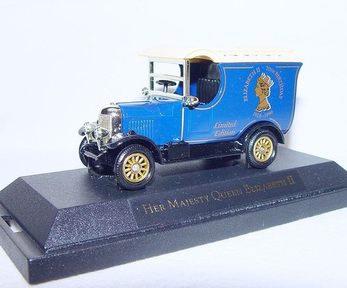 Lledo 1:55 MORRIS BULLNOSE Queen Elizabeth 70th Birthday Van Limited Ed. MIB`96 - Picture 2 of 11