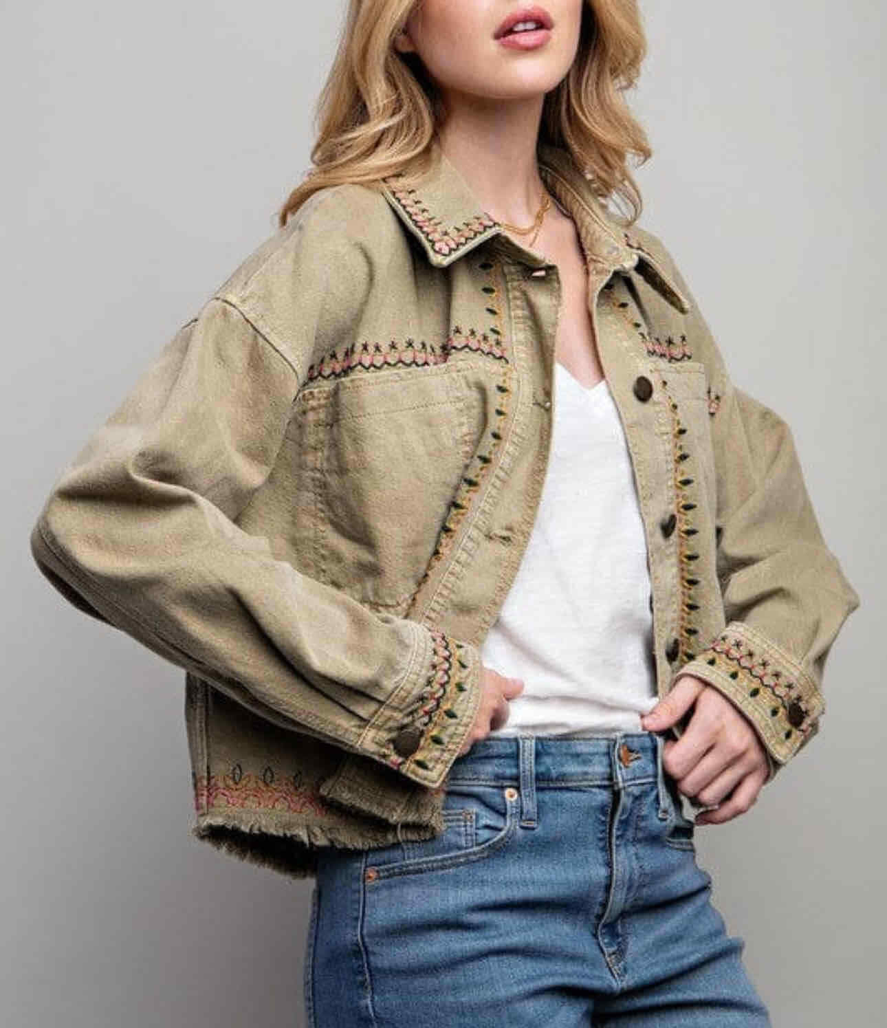 Zara Womens Oversized Western Embroidered Button Front Jacket Cowgirl Style NWOT Small