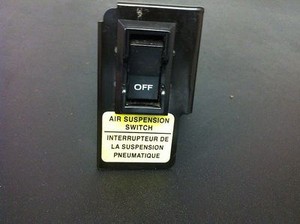 2001 lincoln navigator air suspension switch location
