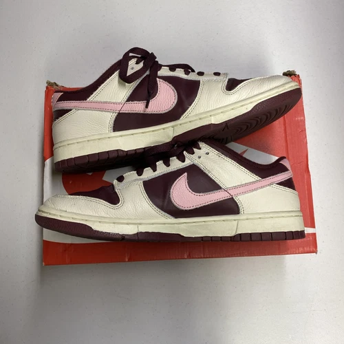 Size 9.5 - Nike Dunk Low Premium Valentine's Day Used Rep Box