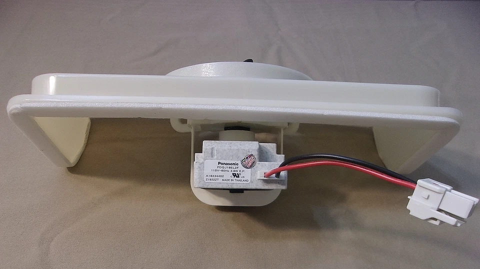 Conjunto de motor ventilador de refrigerador Frigidaire Electrolux A18234402 * A13494401 Foto 3 de 4